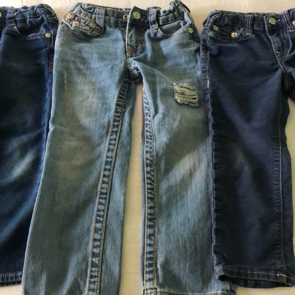 5 pairs of True Religion jeans. - Picture 2 of 8